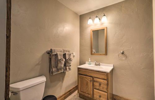 Columbia Falls Private Retreat Pool Table and Deck! - Foto 14