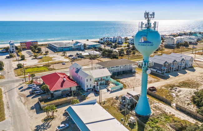 Beach House - Surfs Up Under Tow by PHG - Foto 58