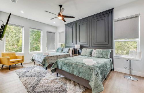 Luxury Newly Built 4 BR 4 Bath Home w/ Rooftop and Grill! - Foto 14