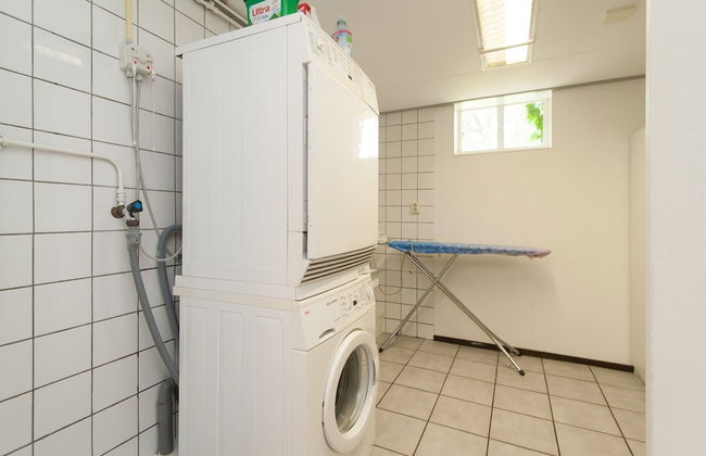 Inviting Farmhouse in 't Zand near Marine Museum - Foto 25