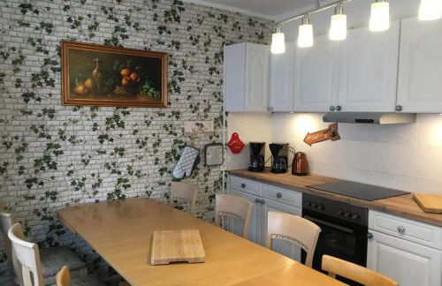 Haus am Fluss mit wunderschöner Dachterrasse mit Flussblick ,Garten und Grill - Foto 14