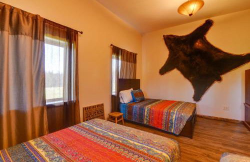 Legacy Mountain Lodge on 40-Acre Ranch with Views! - Foto 25