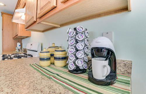 Lakefront Home with Yard and Views in Cheboygan! - Foto 9