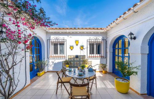 Cambrils Beach - 8 min to Beach - AC - WiFi - Terrace - 8 Guests - Photo 16