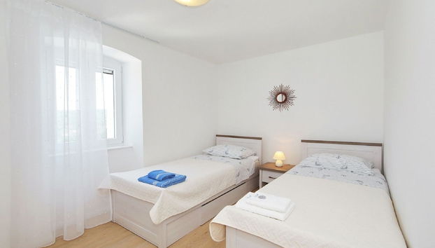 Lovely Island House With Private Swimming Pool, Garden, Bbq, Near the Sea - Foto 4, Zimmer