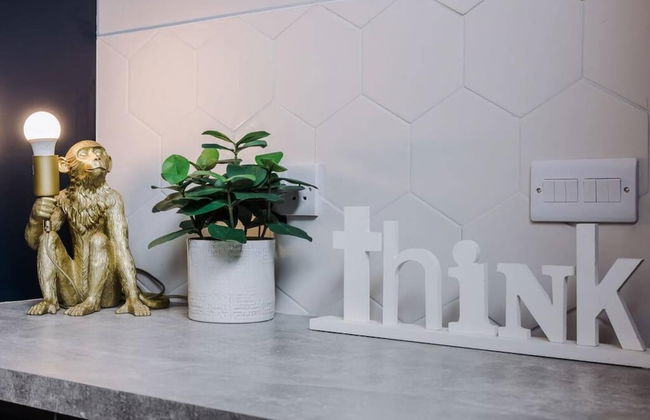 Host Apartments The Georgian Coach House 2 - Photo 22