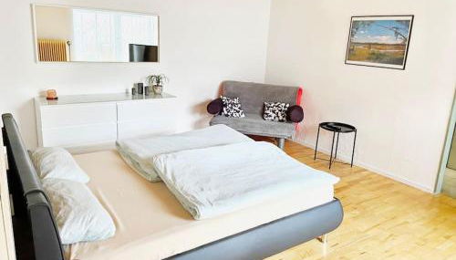 FeWo - Waldrand-Lage mit Garten, Grill & Parkplatz - Foto 3