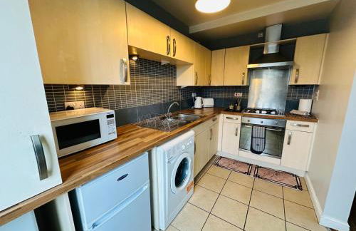 Modern Economy Glasgow Apartment with King bed - Foto 4