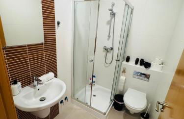 Calpe Casa adosada entorno playa y montaña tranquilidad relax jacuzzi piscina wifi aire jardin barbacoa y parking - Foto 17