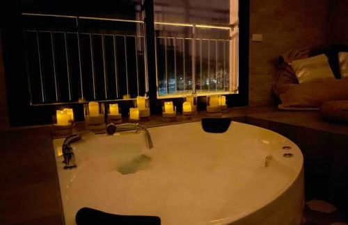 Charmant duplex, 110m2, 7 minutes des pistes, 8 couchages, belle vue sur les montagnes, cheminée - Foto 20