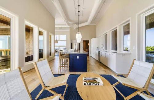 New Modern Waterfront Home w Saltwater Pool - Foto 27