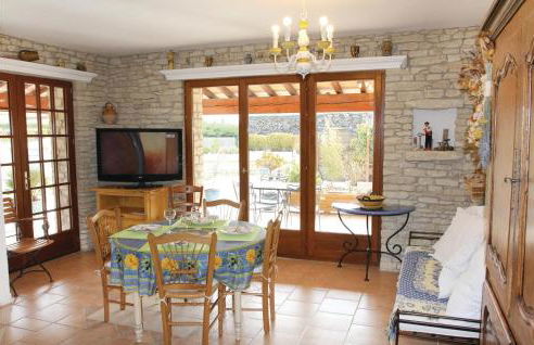 3 Bedroom Stunning Home In Gordes - Photo 23