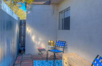 Appealing Quiet and Private Modern 2 Bedroom - Foto 11