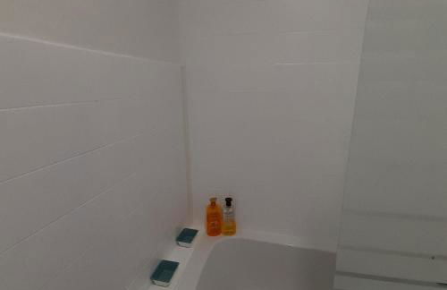 Au calme à 2min mer Parking Balcon Wifi Clim! - Foto 23