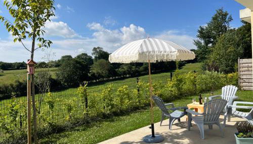 L'Olivier en Baie, T3 de standing avec jardin, vue baie, parking privé - Foto 3, Garden, sunbed, Garden view