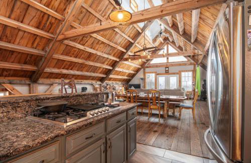 Vermont Retreat 3BR with Mountain Views and Trails - Foto 30