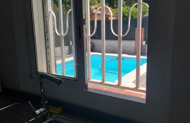 Cerca de Barcelona, y entre tres Parques Naturales, casa de 4 habitaciones y 2 baños con piscina, barbacoa y chimenea - Foto 48