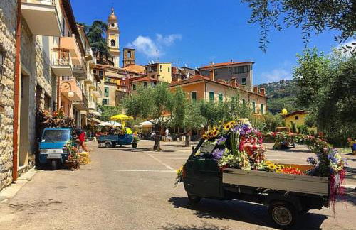 " La Piazzetta " - Foto 1