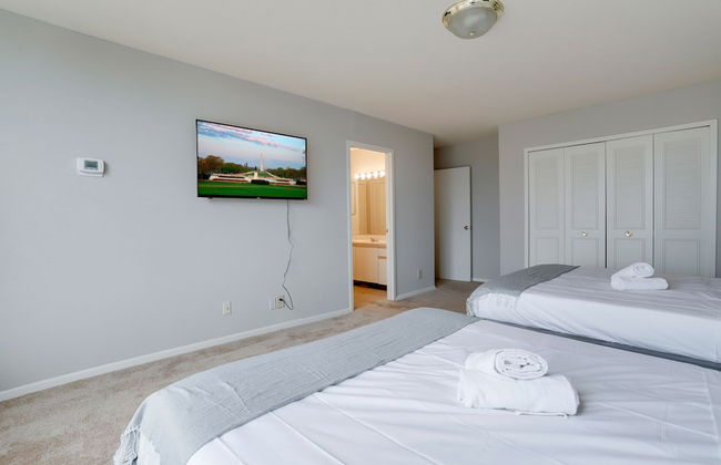 Restful Stay in DC Apartments - Photo 25