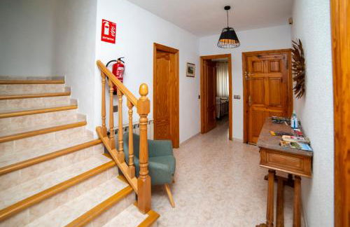 Ideal FAMILIAS hasta 15 Personas en San Martín de Valdeiglesias Madrid - Foto 33