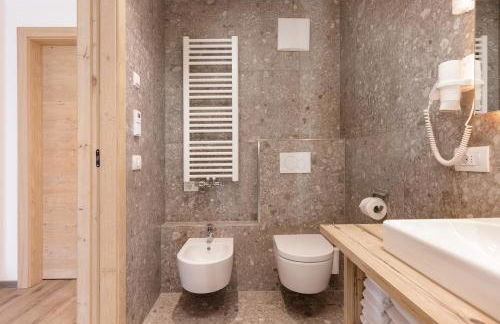 Apartments Pragser Wildsee - by Familiaris - Foto 25