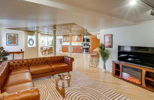 Walk to Athens Riverfront Park! Modern-Retro Apt - Foto 1