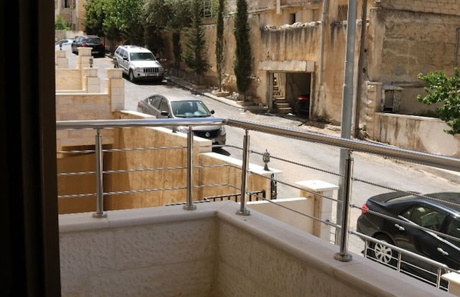 Amazing one Bedroom Apartment in Amman, Elwebdah 5 - Foto 37