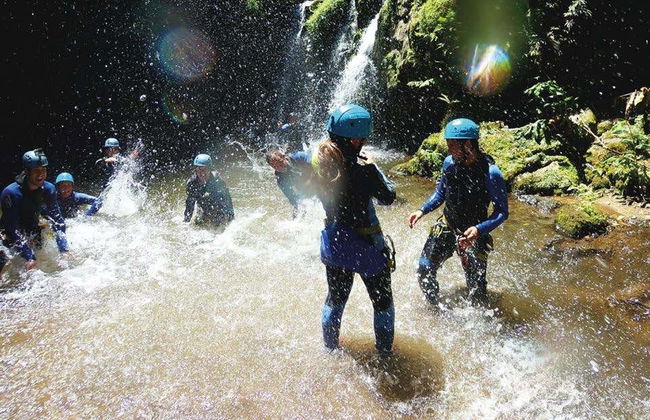 Ribeira dos Caldeirões Canyoning Activity - Foto 2