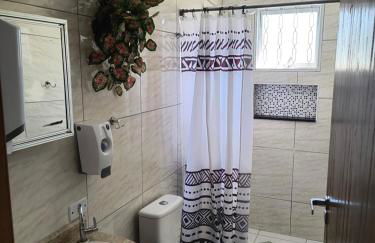 Casa com piscina e churrasqueira - Foto 4