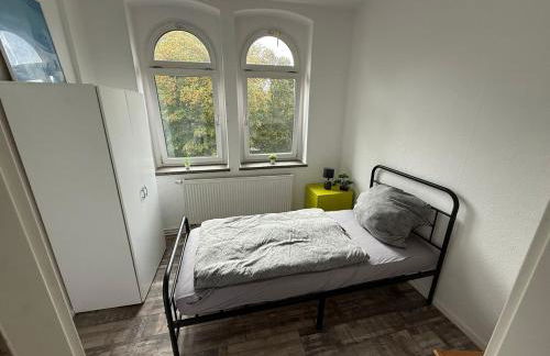 Sanierte Unterkunft in Glauchau Nähe zu VW Werk - Foto 4