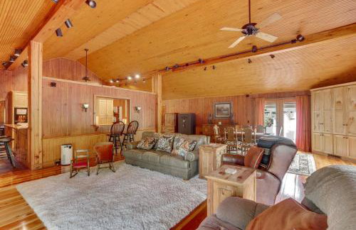 Private Walterboro Estate with Deck and Fire Pit! - Foto 4