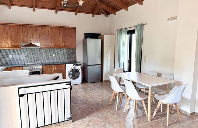 Linda's Villa In Unrivalled Position in Kournas - Amazing View! - Foto 32