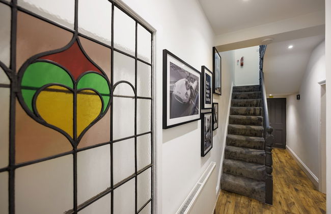 Beautiful 3 Bed House - Habita Property - Photo 2