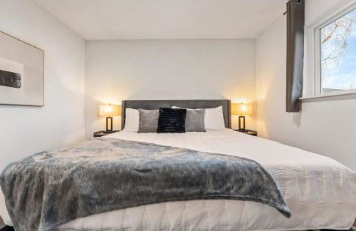 Bolingbrook King Bed 7 min to Hwy & Mall - Foto 5