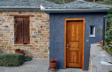 The Cocoon and olives Hut - Foto 55