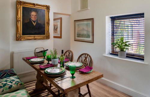 The Clock Tower & Dairy - Two x 2 Bed Barns with Indoor Pool - Photo 42