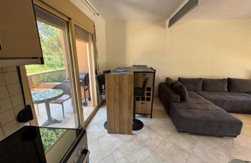 Vesanos Mezonet - Foto 9