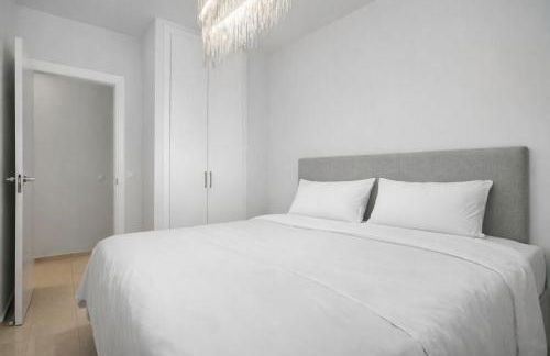 3 BEDROOM OCEAN VIEW PENTHOUSE WITH PRIVATE TERRACE & jACUZZI - Foto 9