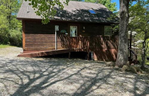 Deluxe Cabin #17 with Jacuzzi on Patoka Lake in Southern Indiana - Foto 2