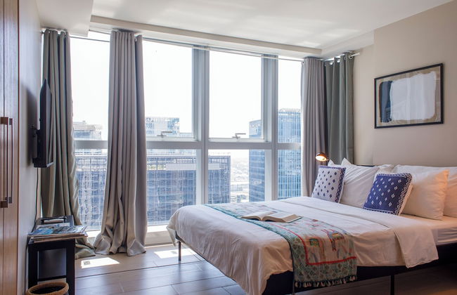 Uptown Park Suites Tower 1 - Photo 26