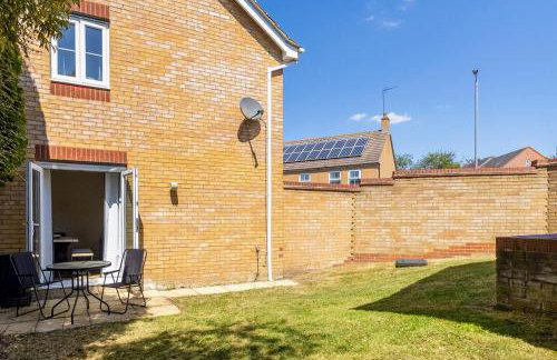 Modern & comfy 4 bedrooms Corby house free parking - Foto 43