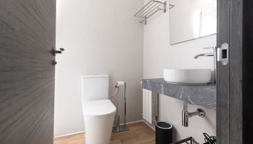 Amplio y reformado apartamento centro Santander - Foto 2