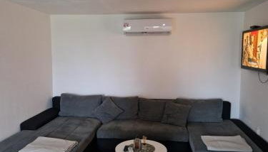 Apartman Tisako Ivankovo - Foto 5