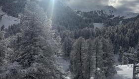 Duplex cosy pour 6 personnes- chalet des Pléiades -, départ skis aux pieds en bordure de piste sans portage - l'autre duplex mitoyen est également à nous - Foto 4