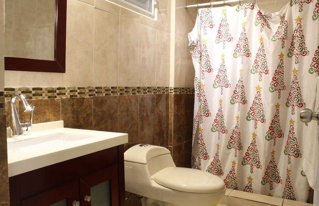 Beachfront Studios - Photo 19