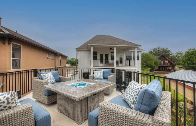 Stunning Luxury Home on Lake Lbj! - Foto 38