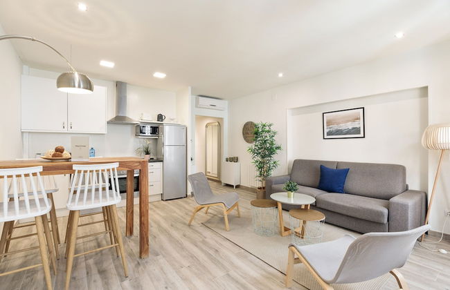 Sitges Group Blue and White - Photo 55