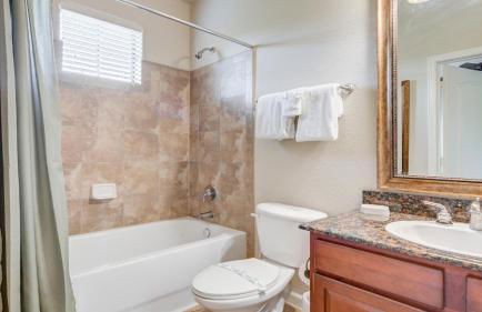 Bella Piazza Resort 3 Bedroom Condo 12 Miles to Disney - Foto 24