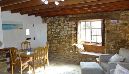 Staddlestones Cottage - Photo 2