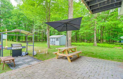 9 Mi to Camelback! Home with Hot Tub and Fire Pit - Foto 31